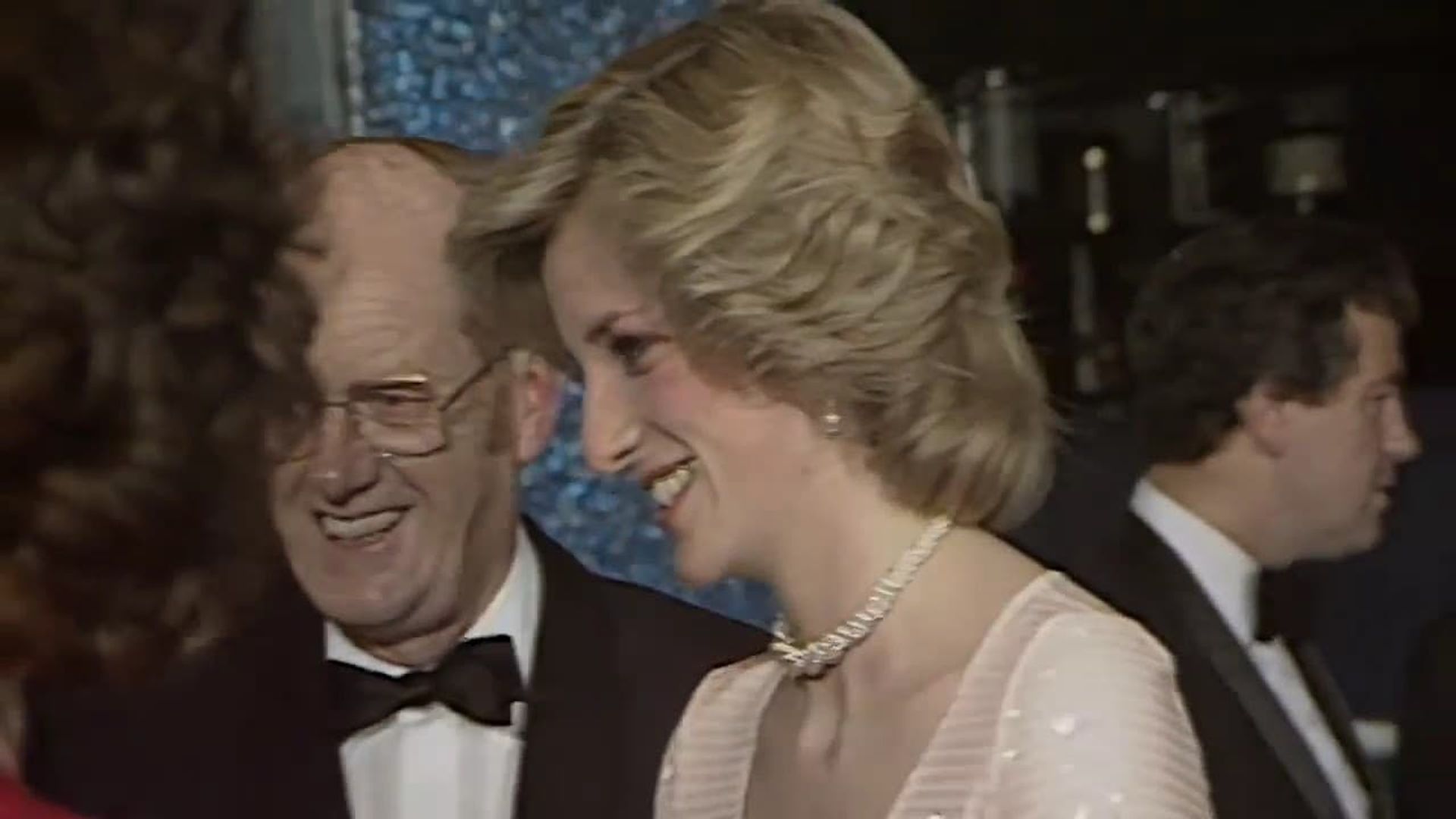 Secrets of Diana's Last Royal Christmas: 1991 background