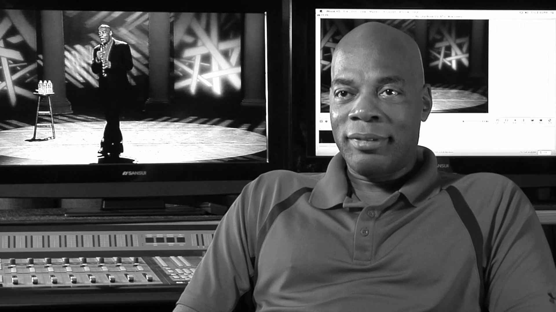 Alonzo Bodden: Who's Paying Attention background