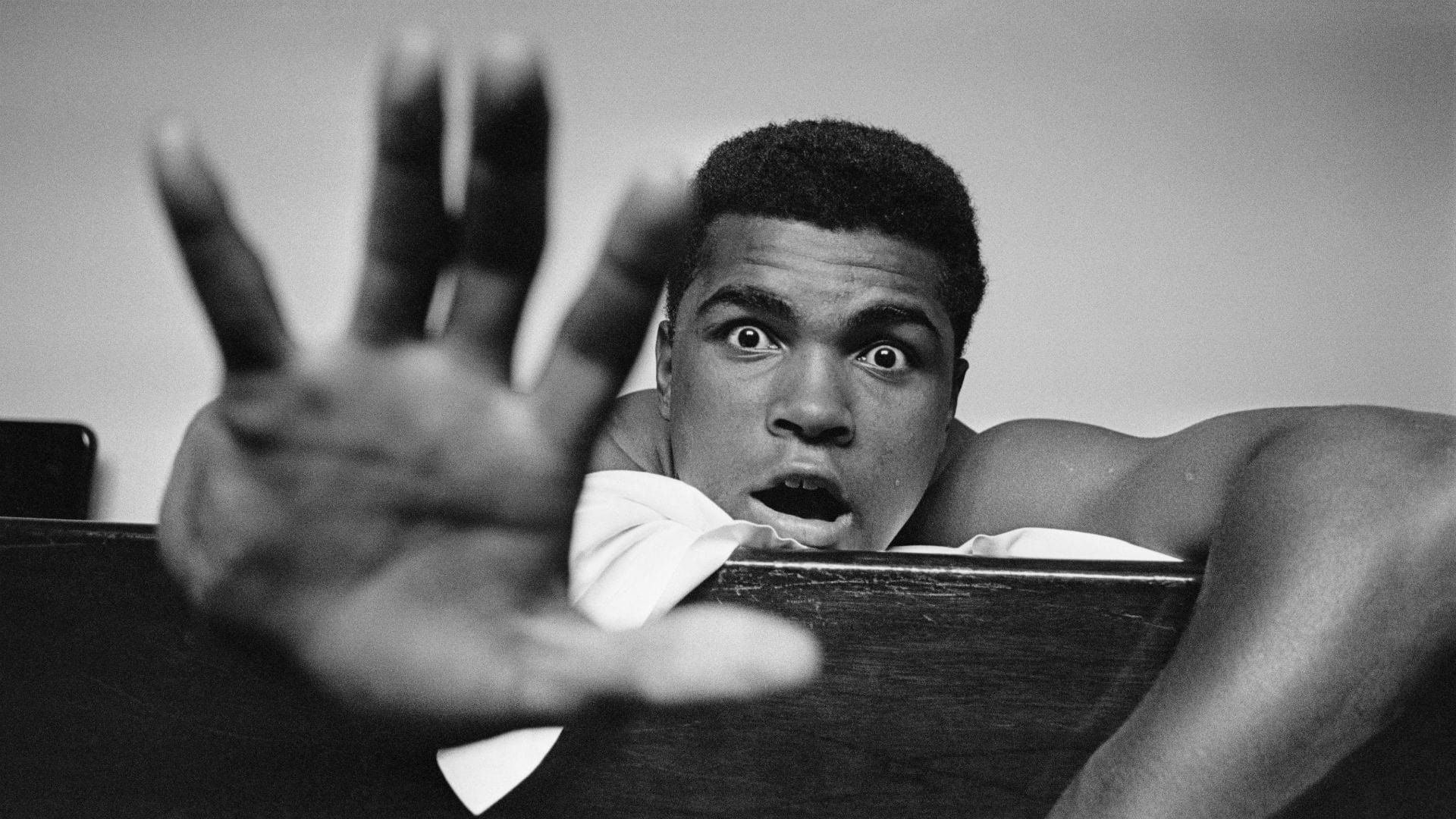Muhammad Ali's Greatest Fight background