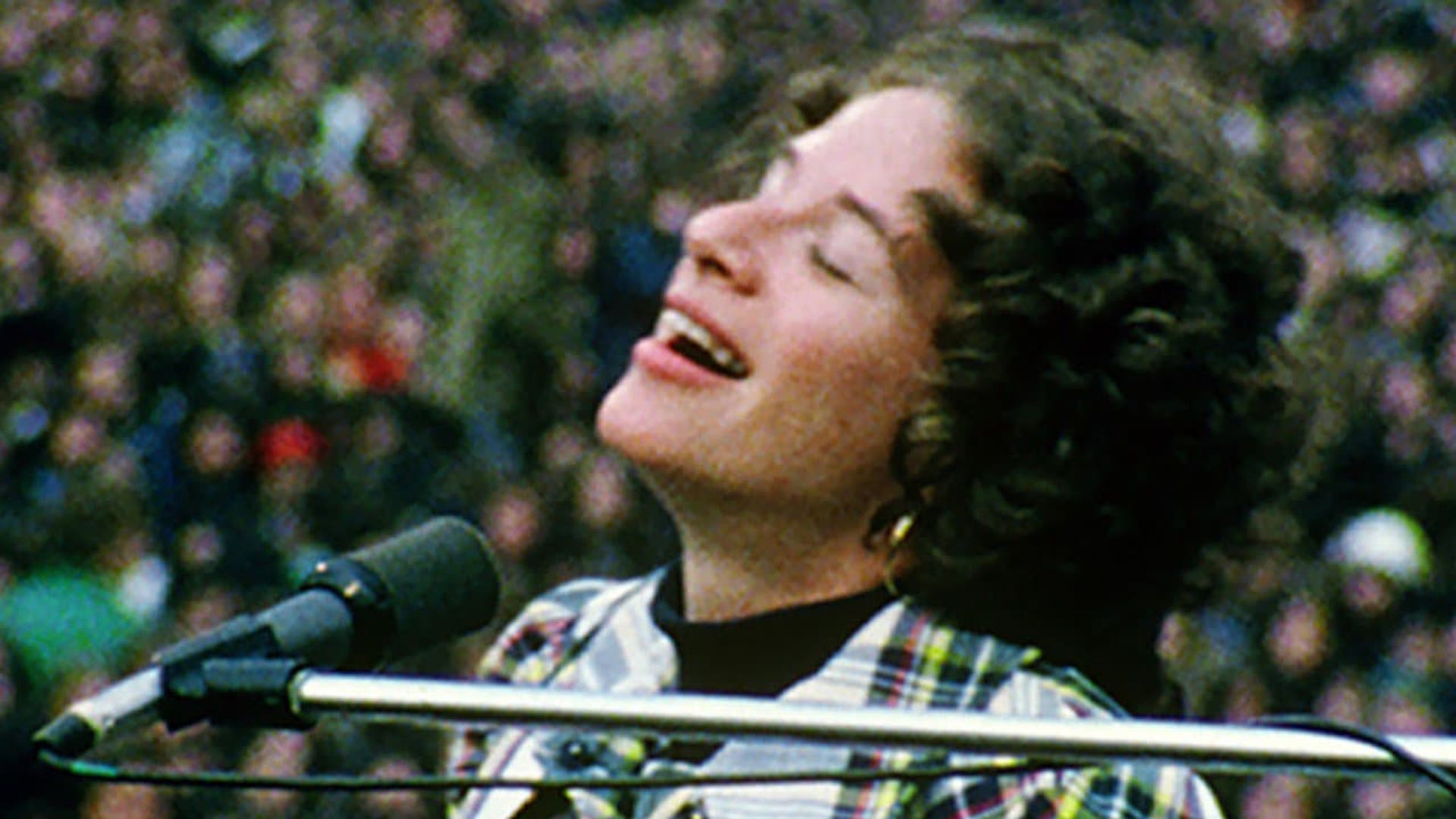 Carole King Home Again: Live in Central Park background