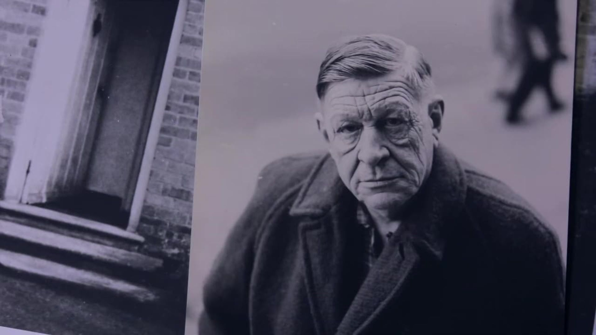 Stop All the Clocks: WH Auden in an Age of Anxiety background