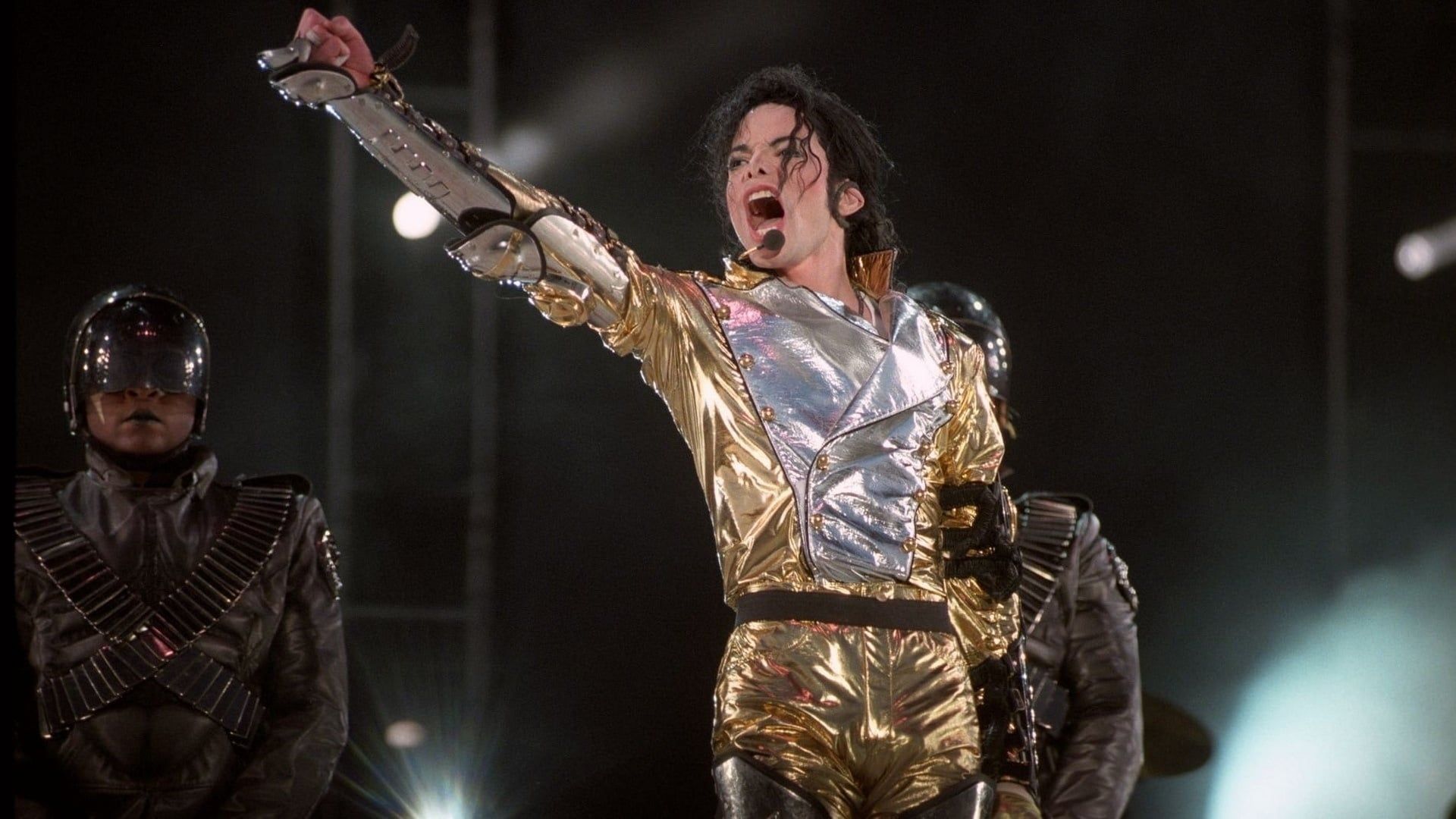 Michael Jackson: HIStory Live background