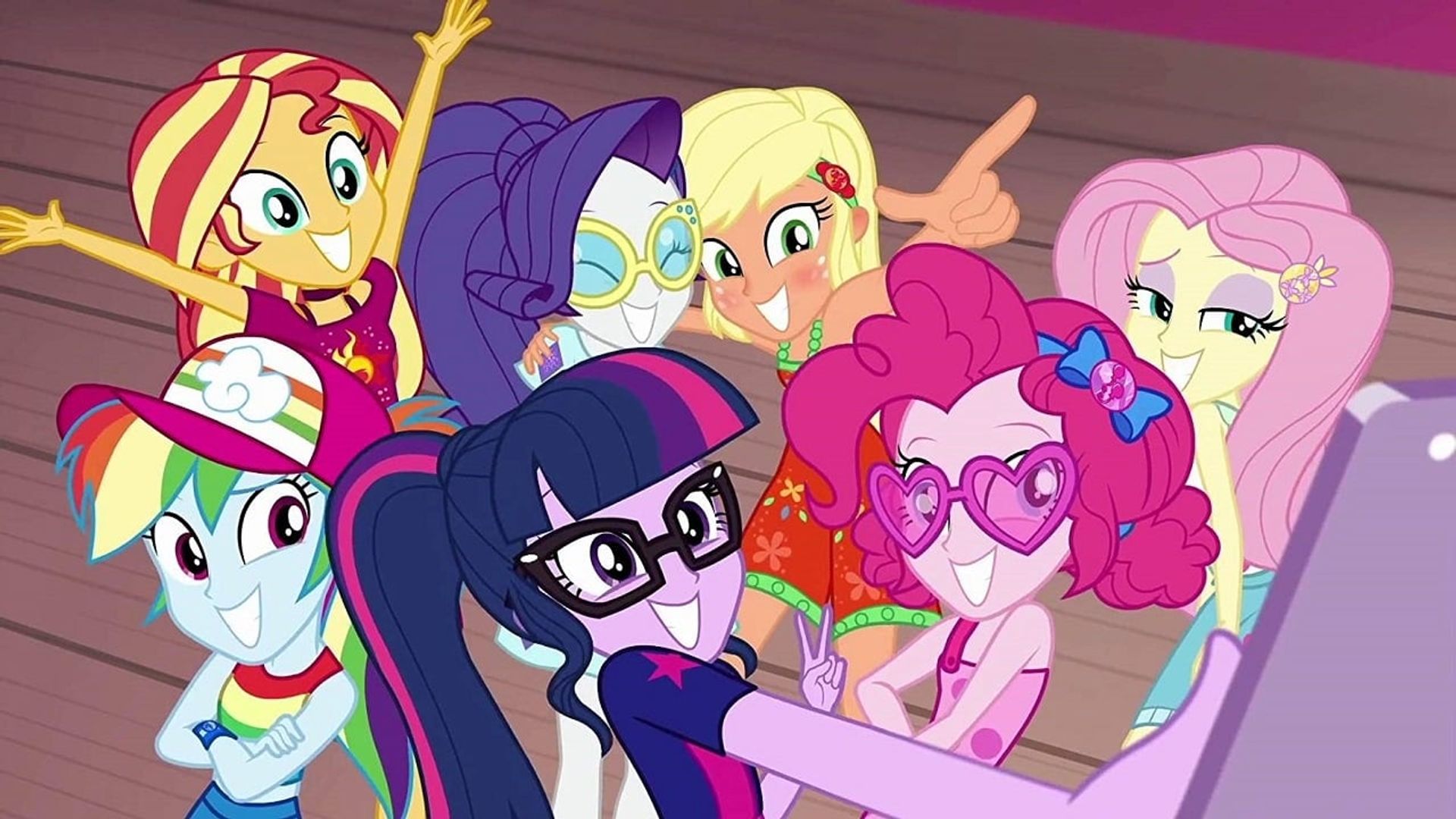 My Little Pony: Equestria Girls: Spring Breakdown background