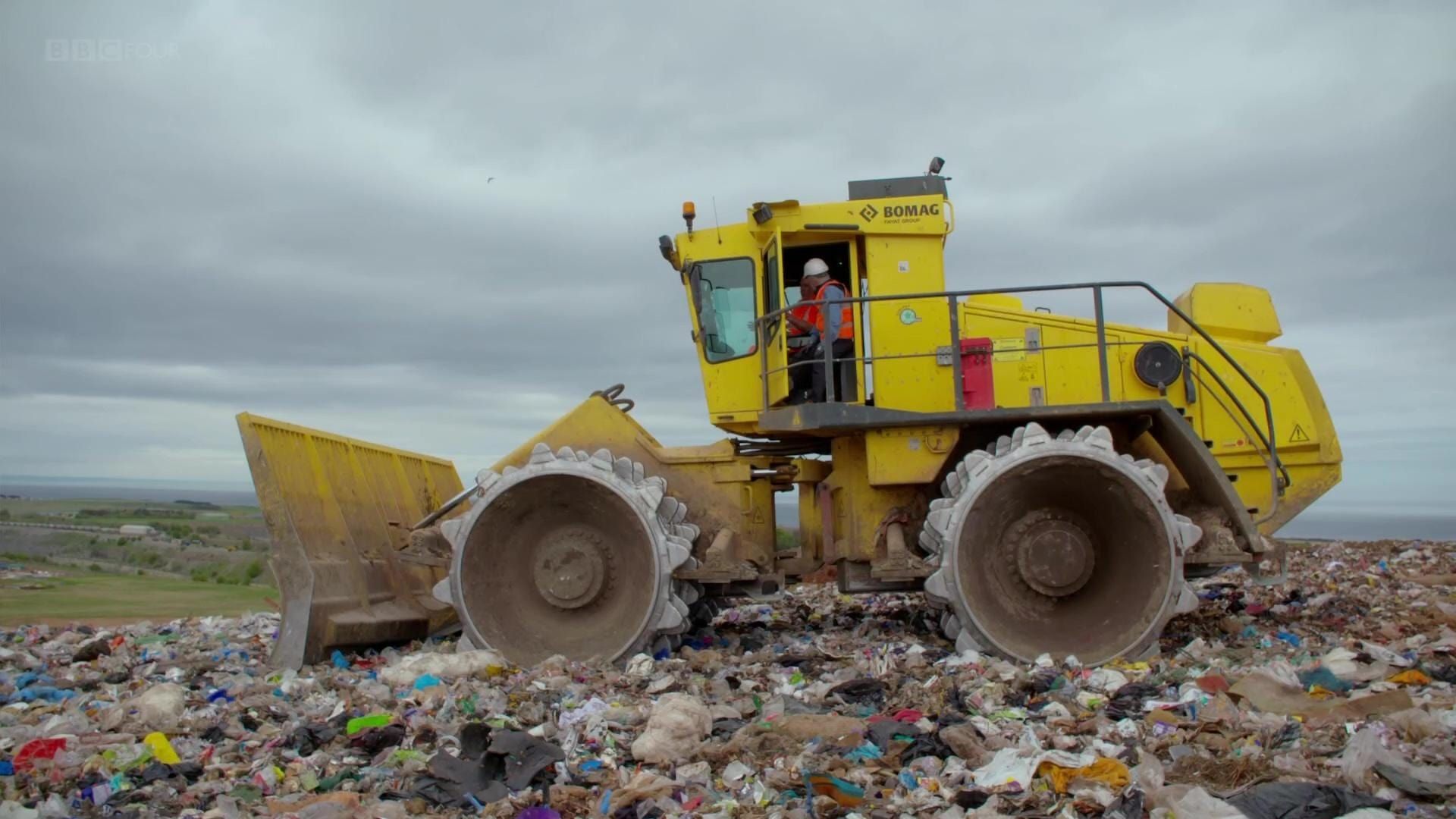 The Secret Life of Landfill: A Rubbish History background