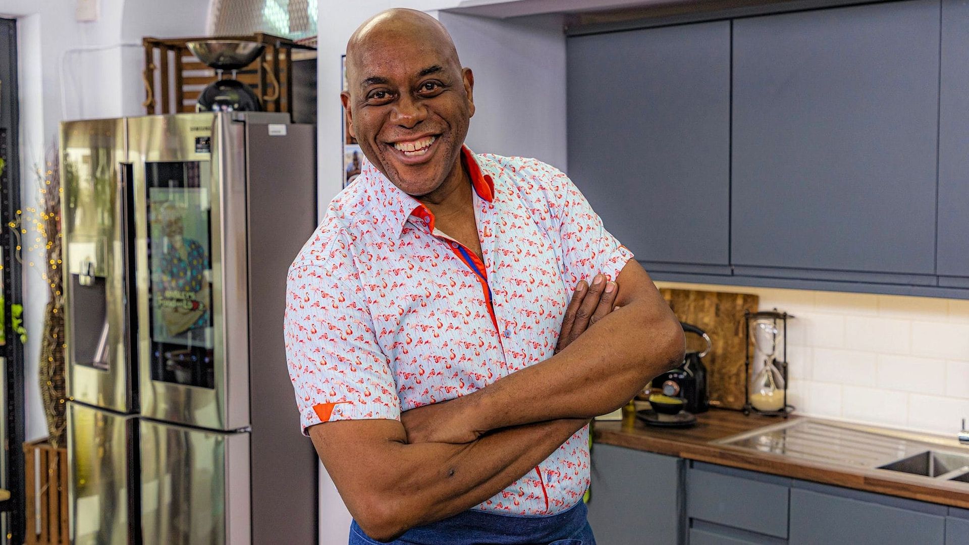Ainsley's Food We Love background