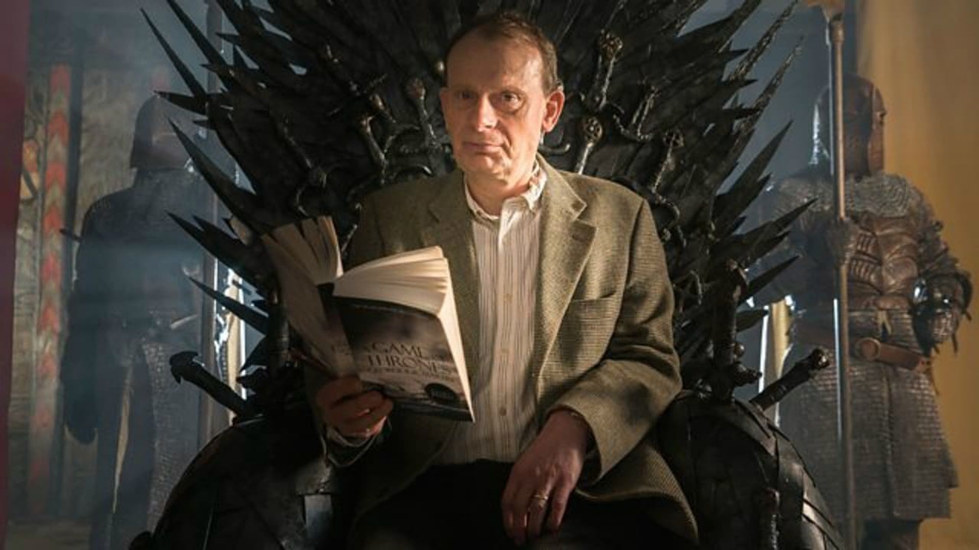 Sleuths, Sorcerers & Spies: Andrew Marr's Paperback Heroes background