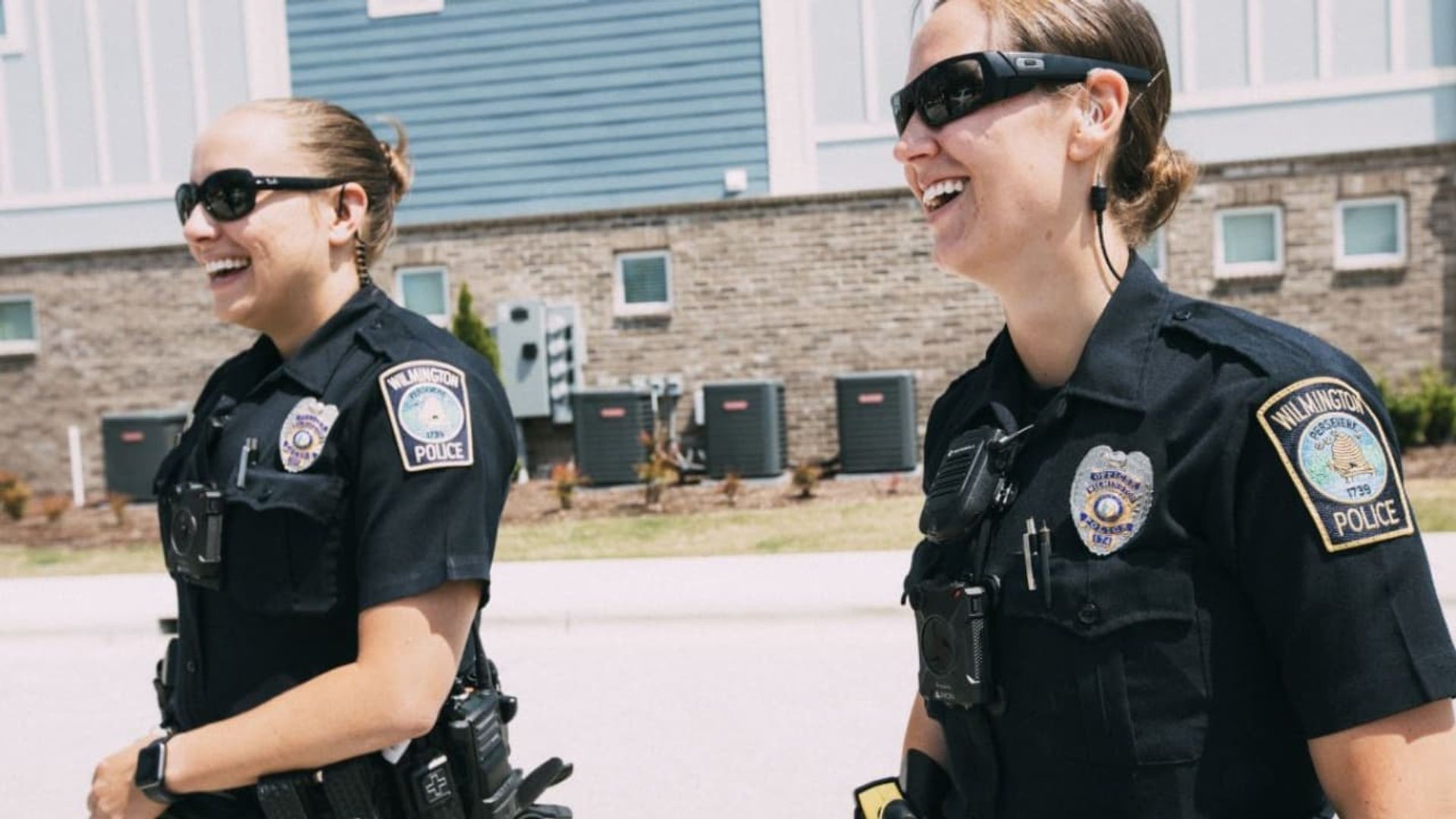 Live PD: Women on Patrol background