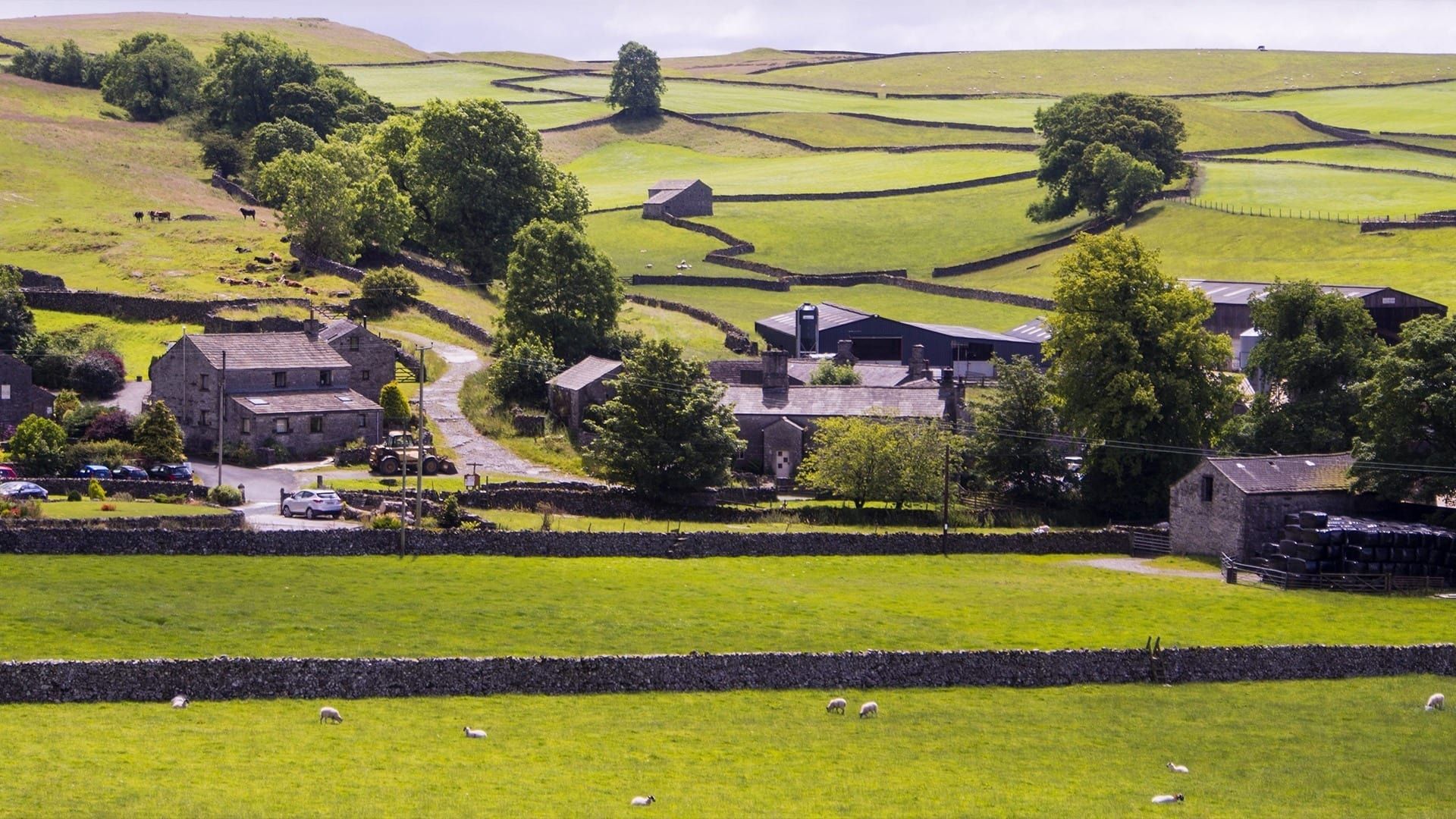The Yorkshire Dales And The Lakes background