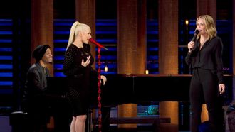 Episode 6 Christina Aguilera & Chelsea on Ice