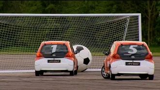Episode 1 Car Soccer in Toyota Aygos