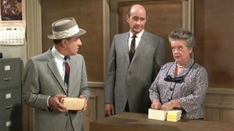 Episode 13 Aunt Bee Takes a Job