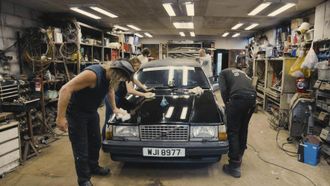 Episode 3 Volvo Limo & Vauxhall Astra