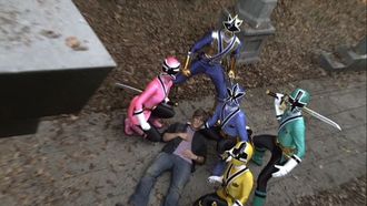 Episode 18 Changing of the Zords: Part I