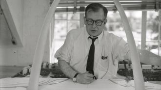Episode 9 Eero Saarinen: The Architect Who Saw the Future